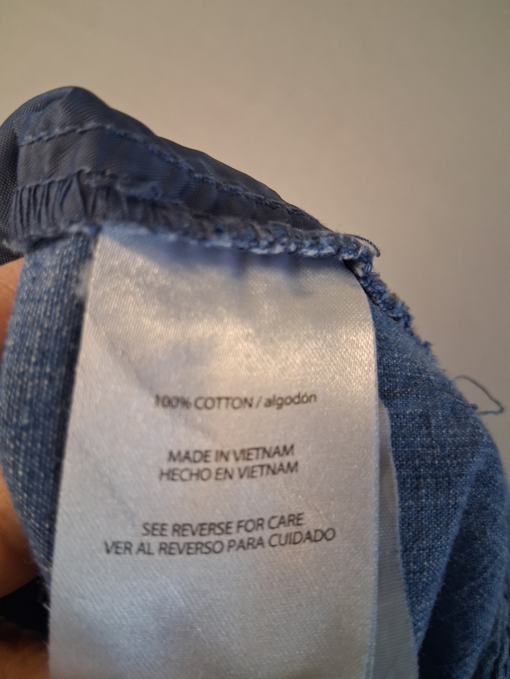 Isaac Mizrahi NY Chambray Shorts Size 12 Blue 100% Cotton Casual Summer - Picture 5 of 8